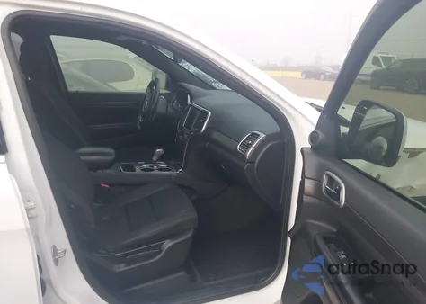 2018 Jeep Grand Cherokee Laredo E 4X4 из США, поврежденный, VIN 1C4RJFAG2JC199359